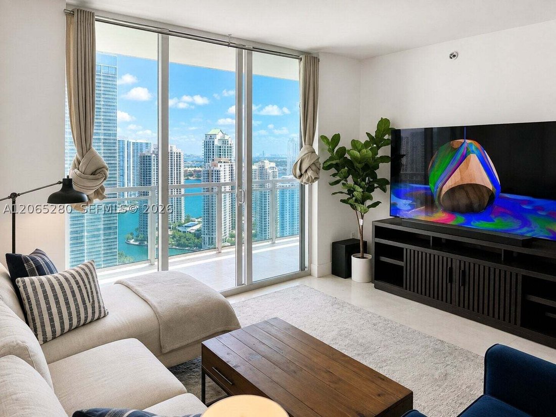 Condo in Miami, Florida, United States 3 - 18584433