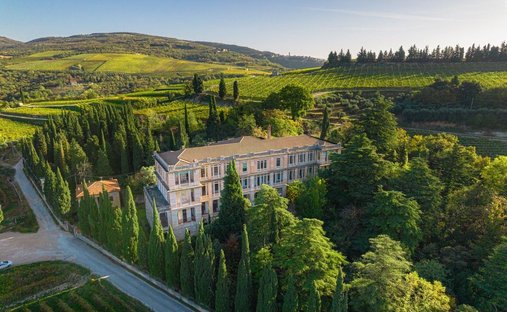 Villa in Sant'Ambrogio di Valpolicella, Veneto, Italy 1