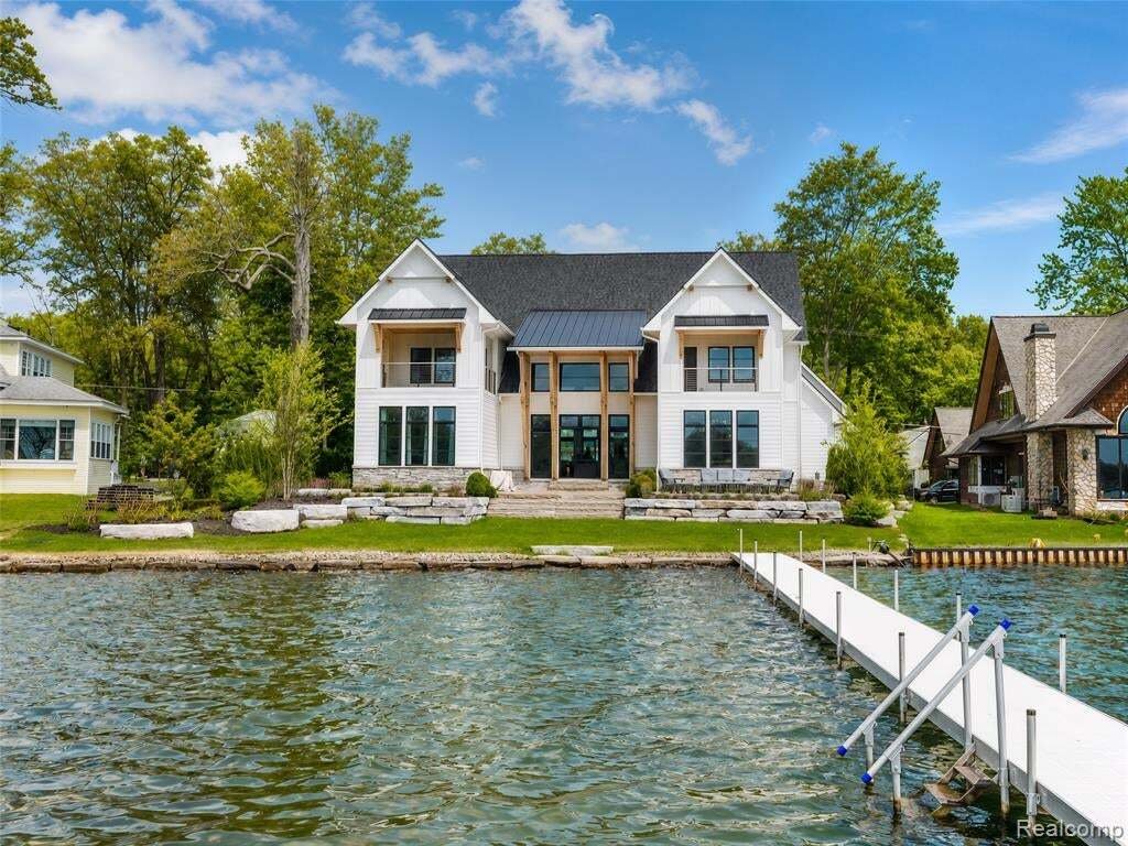 House in Fenton, Michigan, United States 2 - 18581361