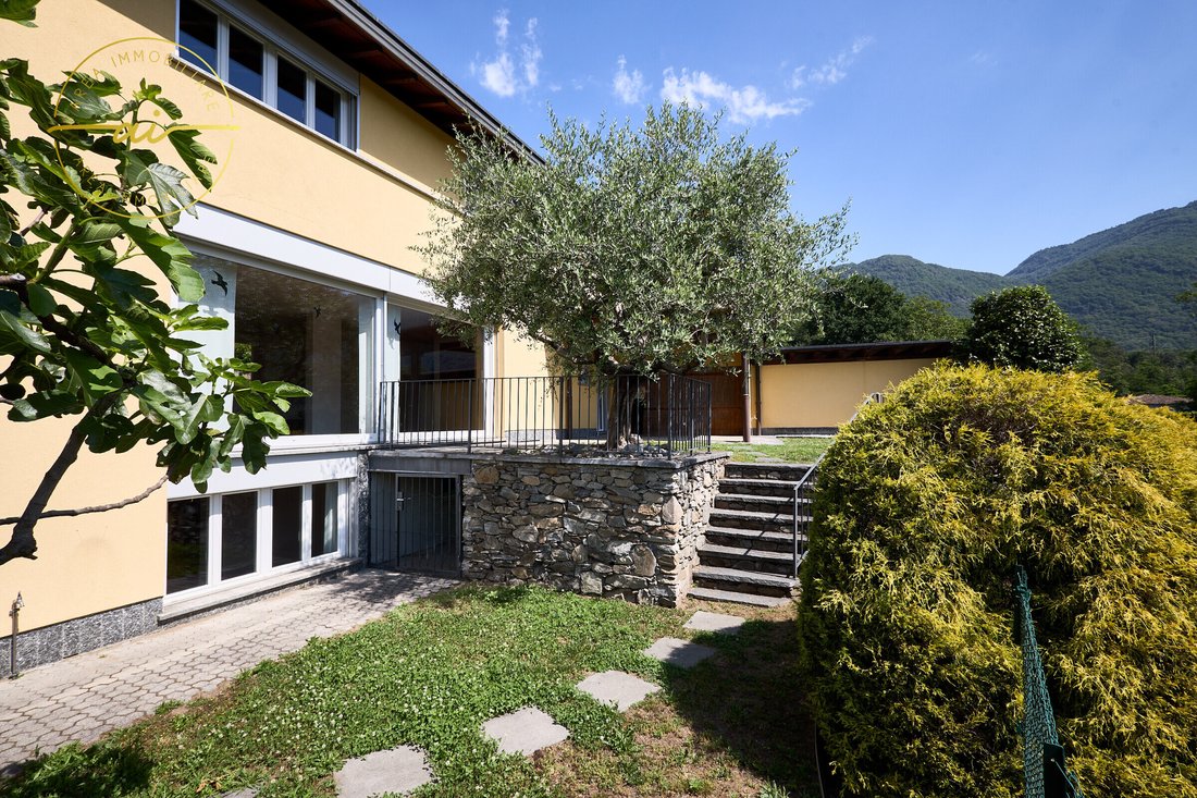 Villa in Torricella-Taverne, Ticino, Switzerland 5 - 18583612