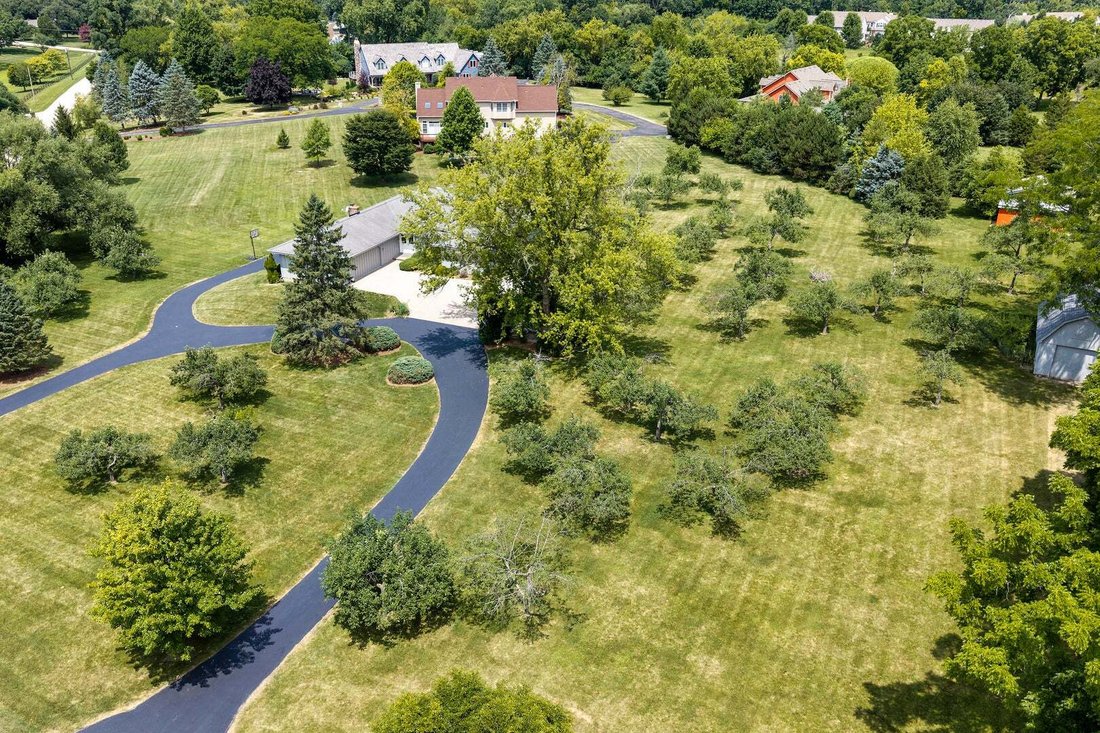 House in Long Grove, Illinois, United States 3 - 18584536