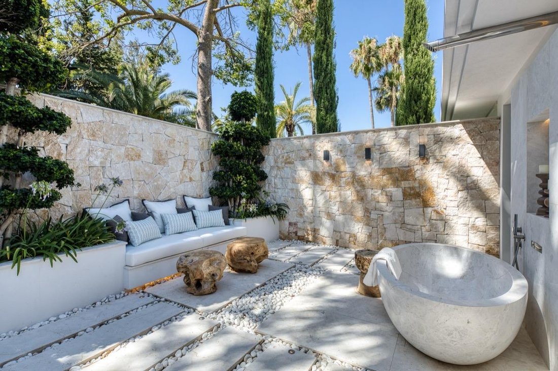 Villa in Puerto Banus, Marbella, Spain 5 - 18582017