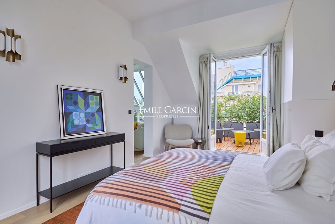 Apartment in Saint Philippe du Roule, Paris 8e Arrondissement, Paris 5 - 18585561