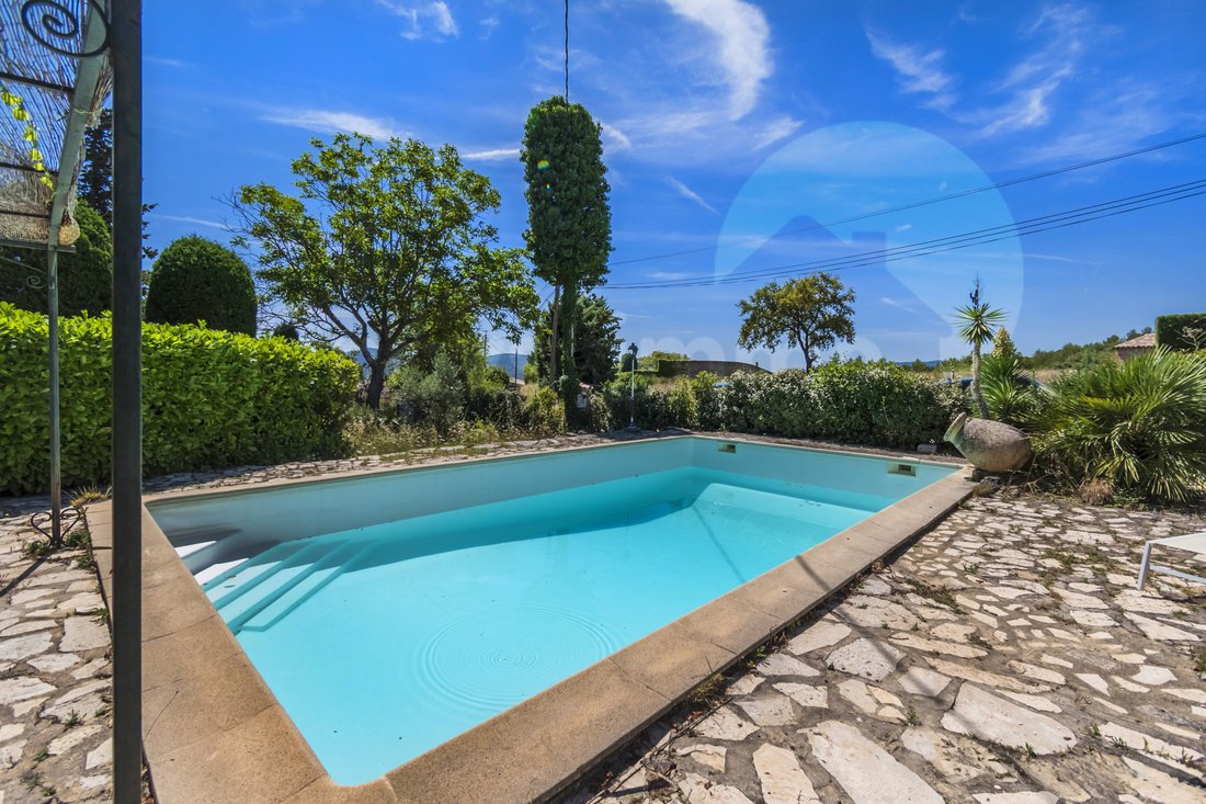 House in La Roquebrussanne, Provence-Alpes-Côte d'Azur, France 2 - 18584358