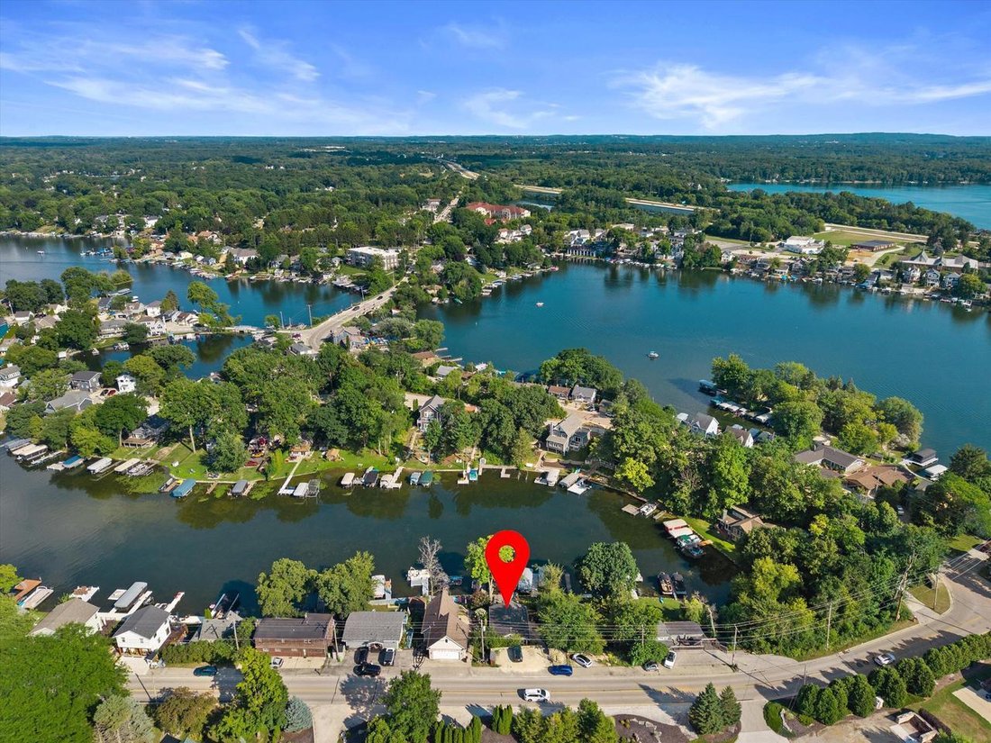 House in Okauchee Lake, Wisconsin, United States 5 - 18584000