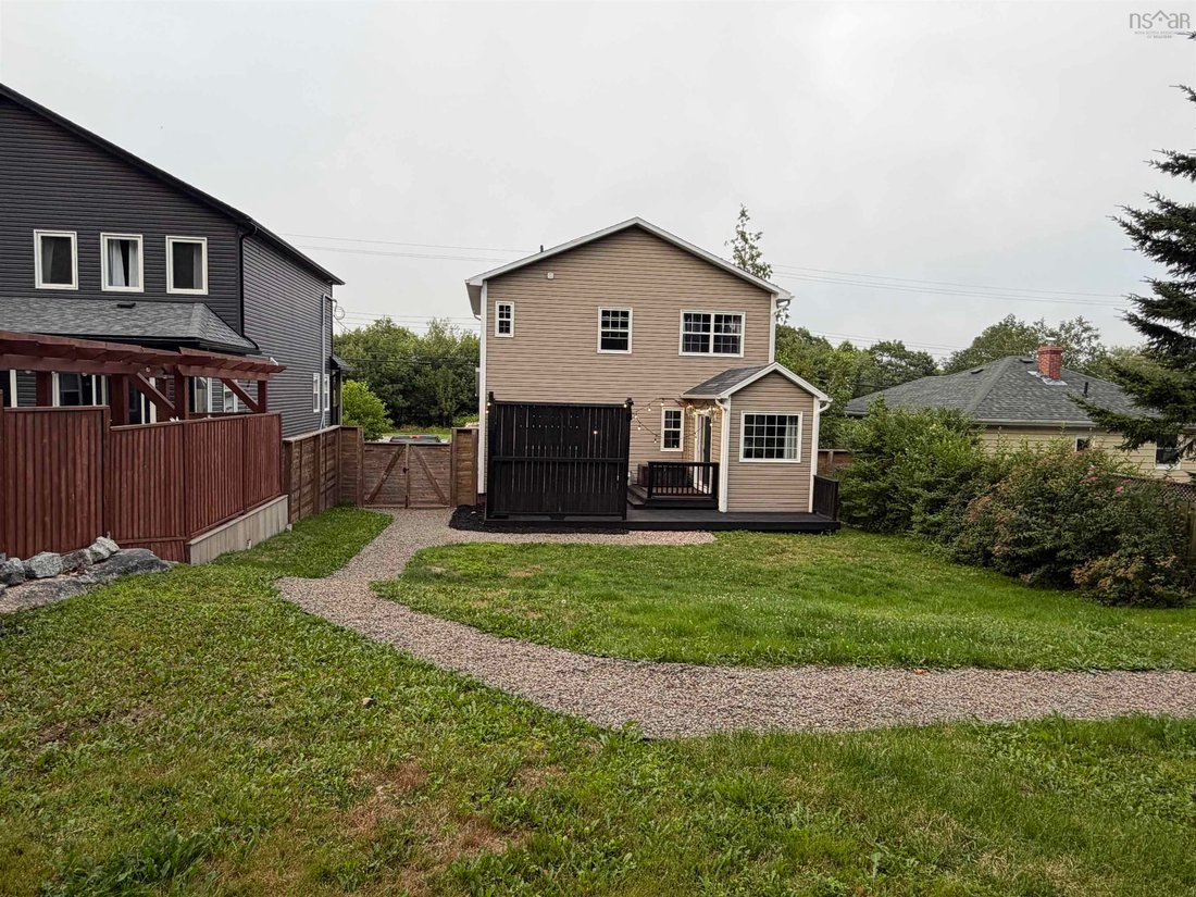 House in Halifax, Nova Scotia, Canada 3 - 17663062