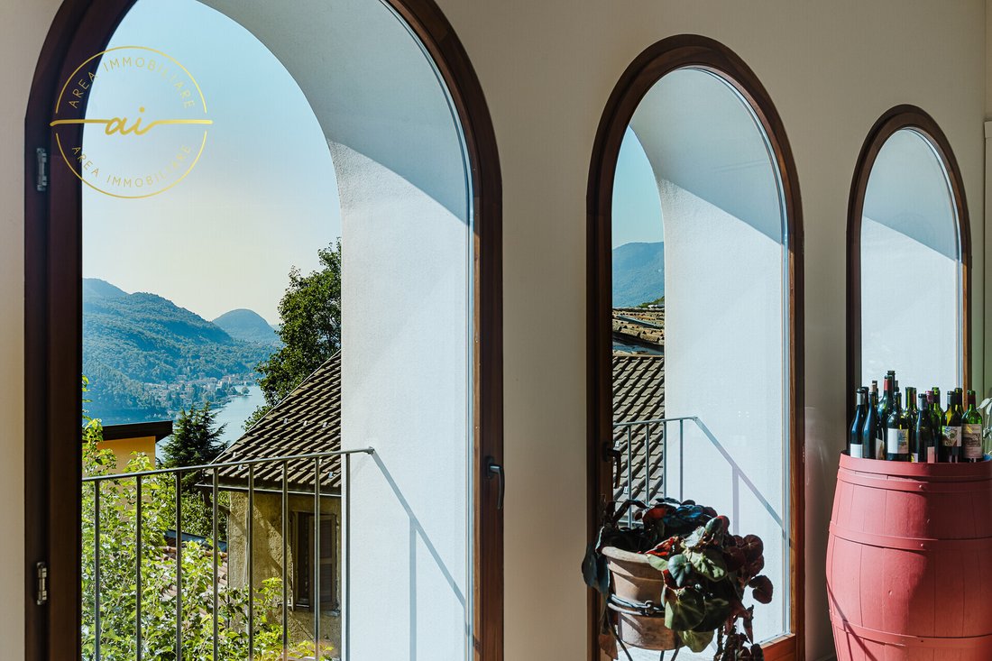 House in Vico Morcote, Ticino, Switzerland 1 - 18583789