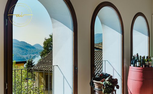 House in Vico Morcote, Ticino, Switzerland 1