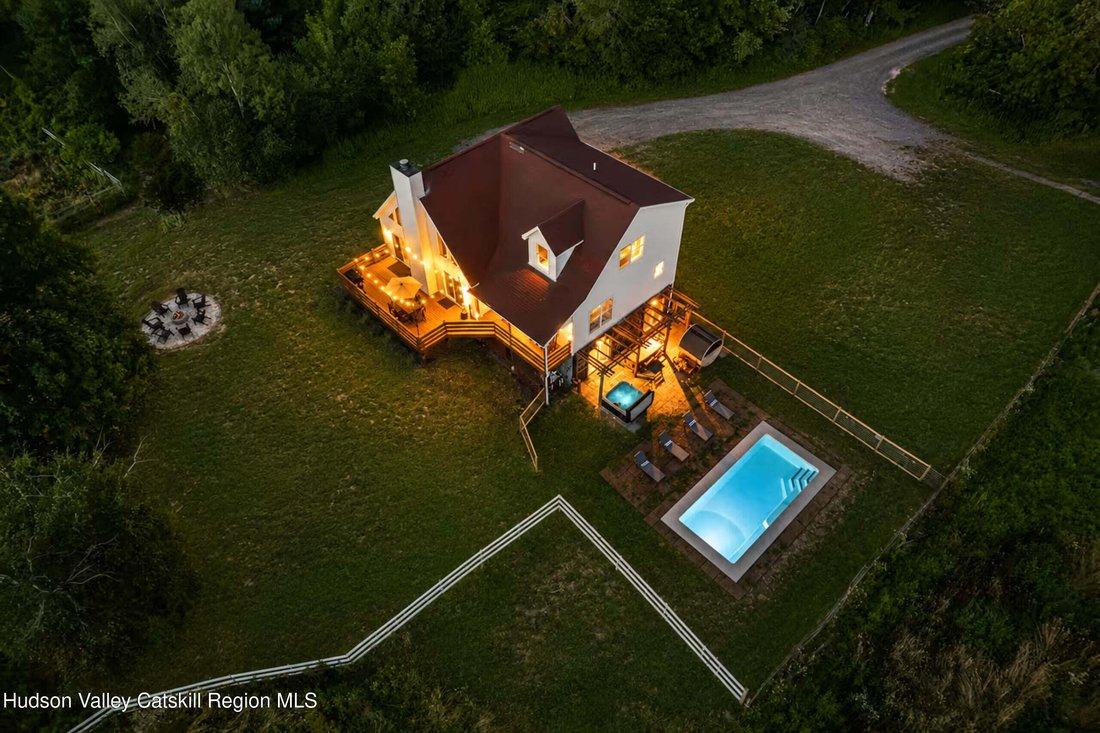 House in Saugerties, New York, United States 1 - 18583157