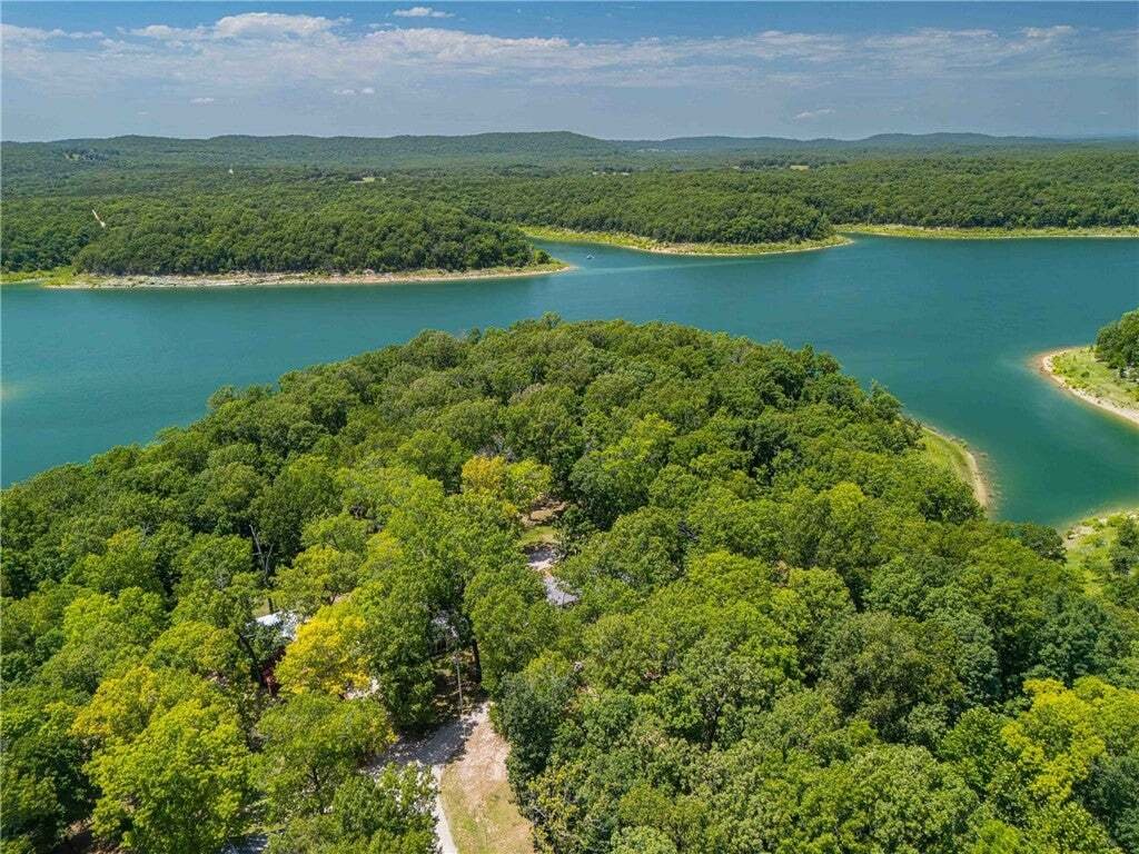 Flippin, Arkansas, United States 3 - 18583682