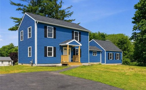 House in Cranston, Rhode Island, United States 1