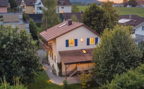 Haus in Muri bei Bern, Bern, Schweiz 1