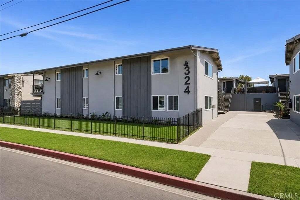 Orange, California, United States 5 - 18584680