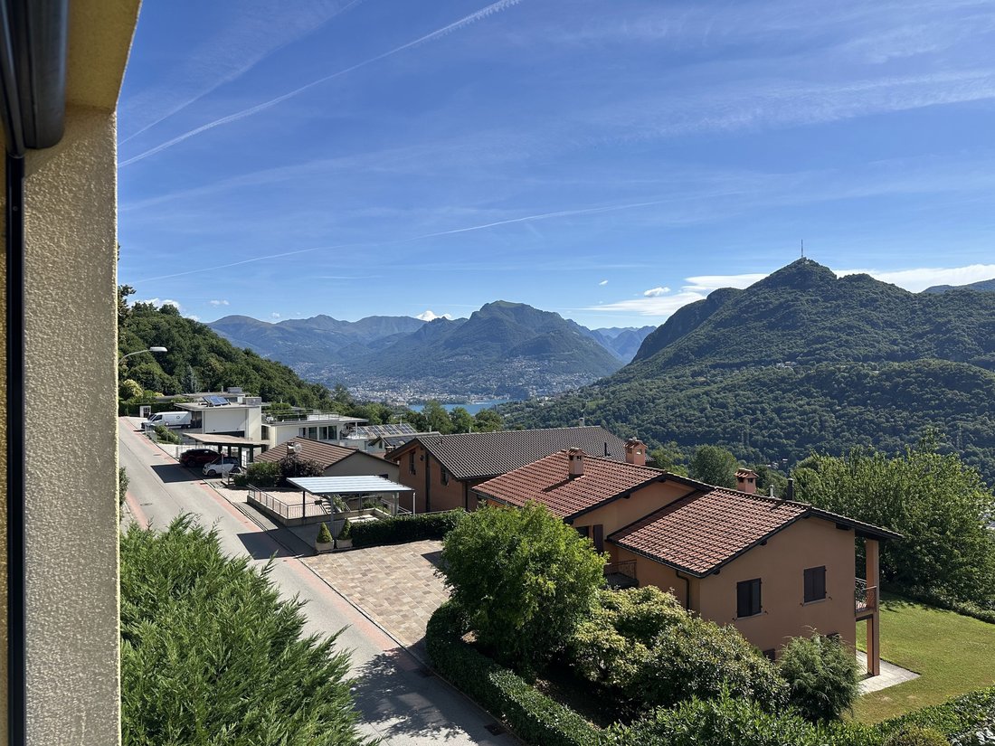 Apartment in Collina d'Oro, Ticino, Switzerland 1 - 18580613