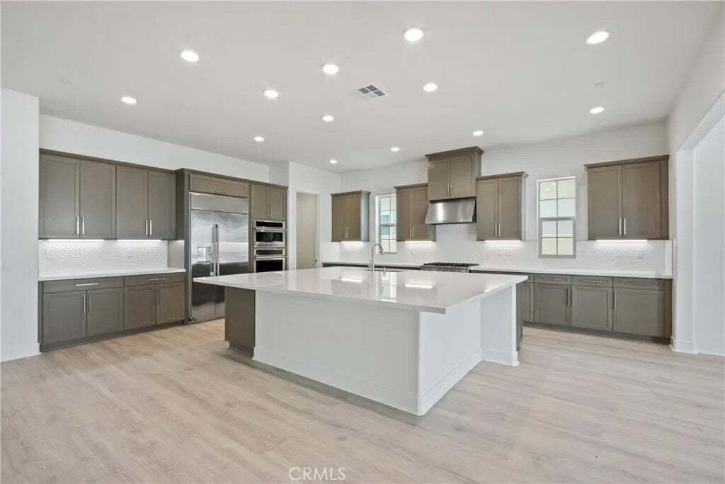 House in Chino, California, United States 4 - 16518254
