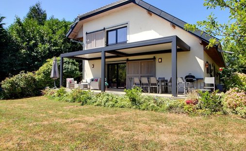 Villa in Italie-Jacotot, Aix-les-Bains, France 1