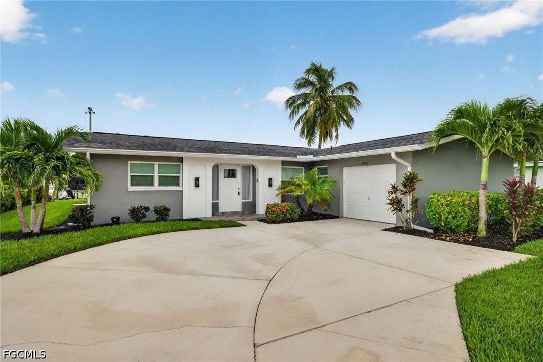 House in Cape Coral, Florida, United States 1 - 18581475