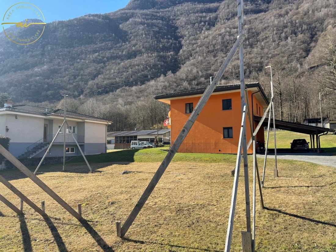 House in Riviera, Ticino, Switzerland 4 - 18583846