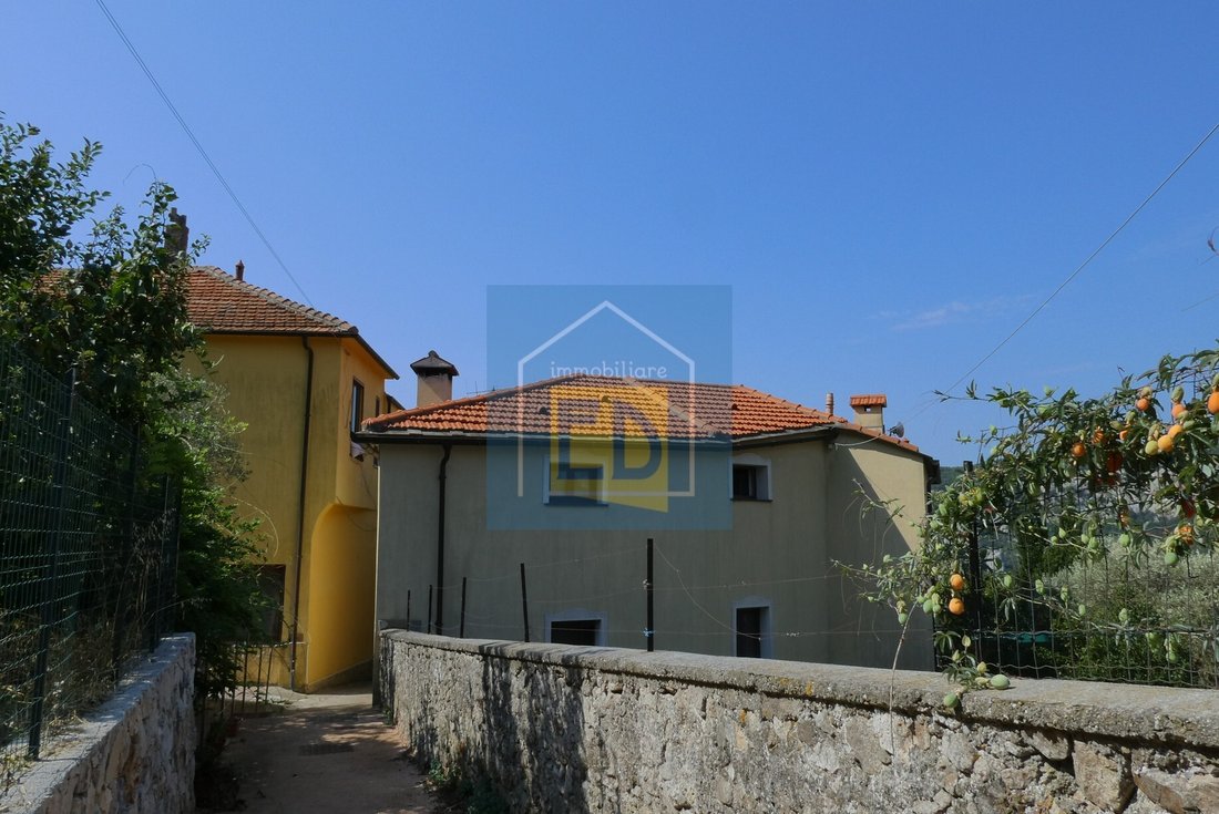 Villa in Vezzi Portio, Liguria, Italy 5 - 18585953