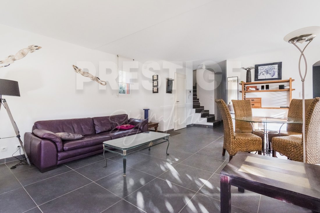 Villa in Hyères, Provence-Alpes-Côte d'Azur, Frankreich 5 - 18584158