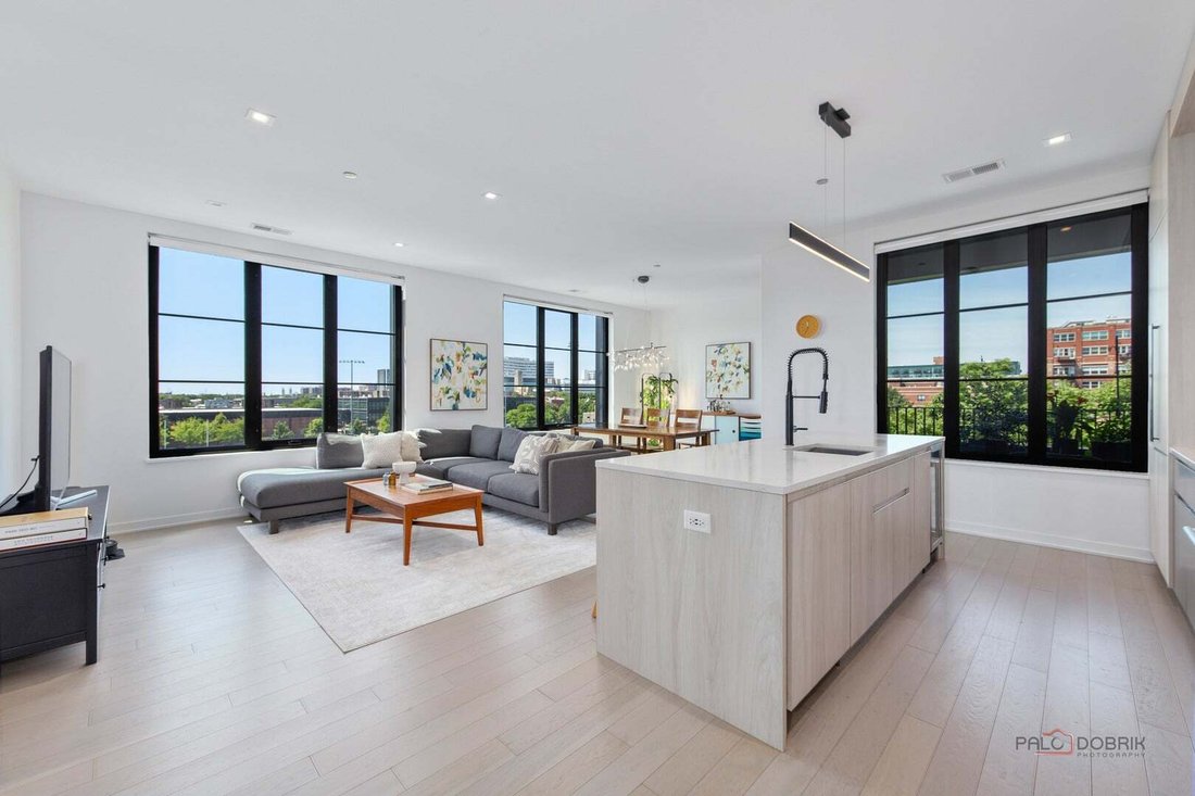 Condo in Chicago, Illinois, United States 4 - 18584526