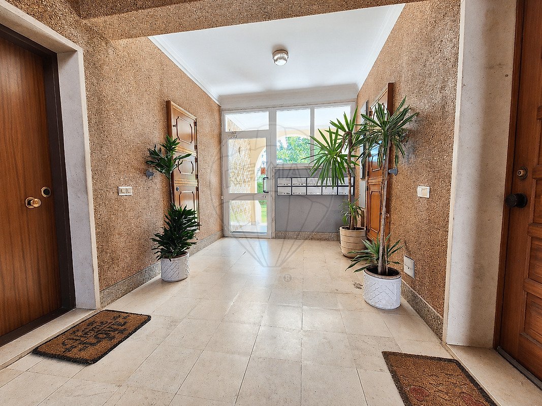 Apartment in Estoril, Cascais e Estoril, Lisbon 4 - 18581651