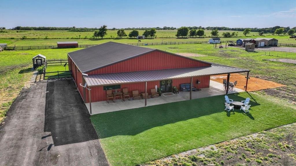 House in Blum, Texas, United States 4 - 18585007