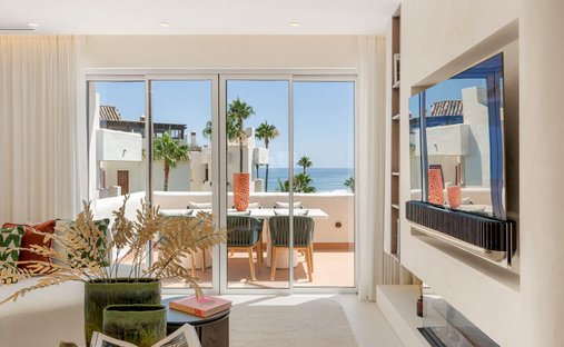 Penthouse in Estepona, Andalusia, Spain 1