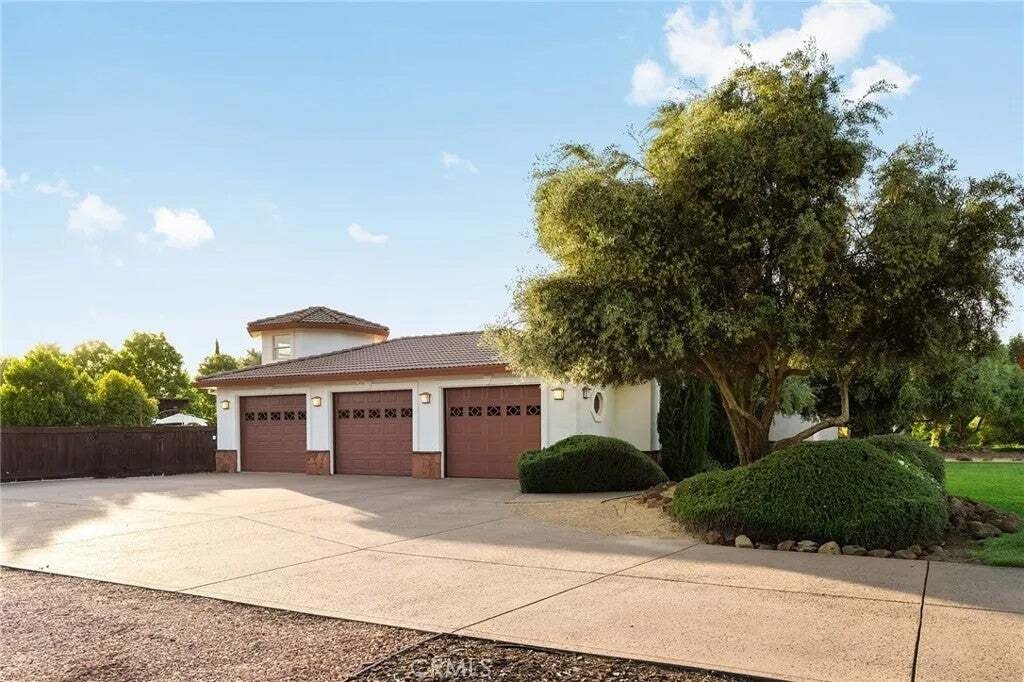 House in Chico, California, United States 5 - 18584631