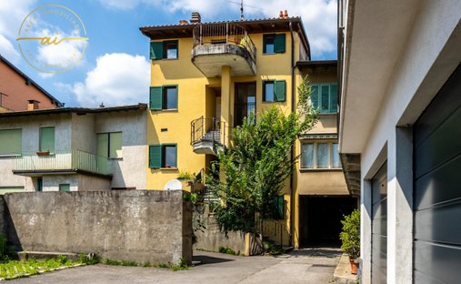 House in Stabio, Ticino, Switzerland 1