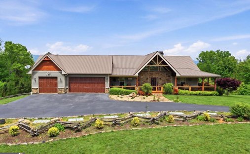 House in Dahlonega, Georgia, United States 1