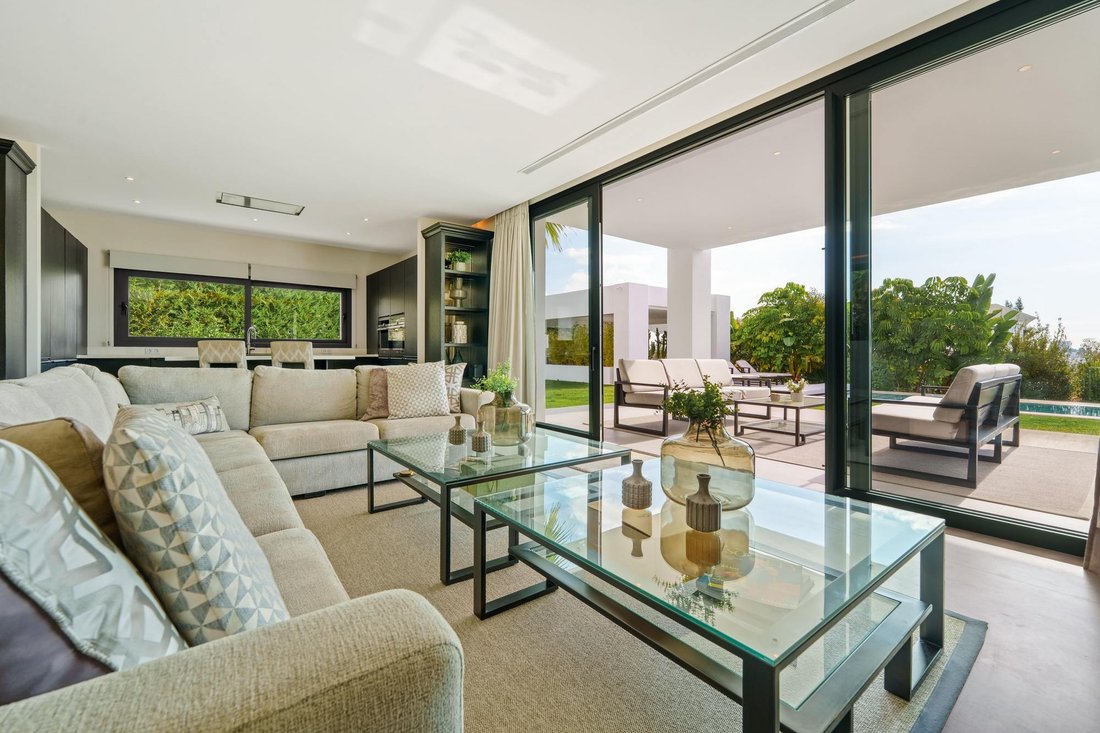Villa in La Quinta, Benahavis, Andalusia 3 - 18582153