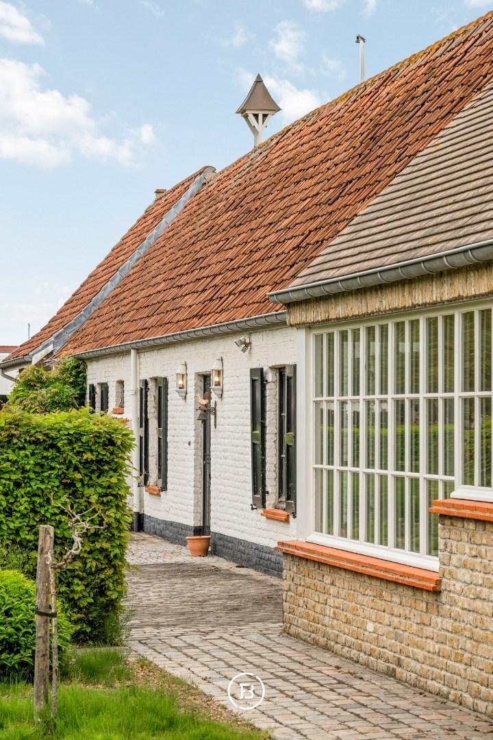 House in Bruges, Flanders, Belgium 2 - 18586530