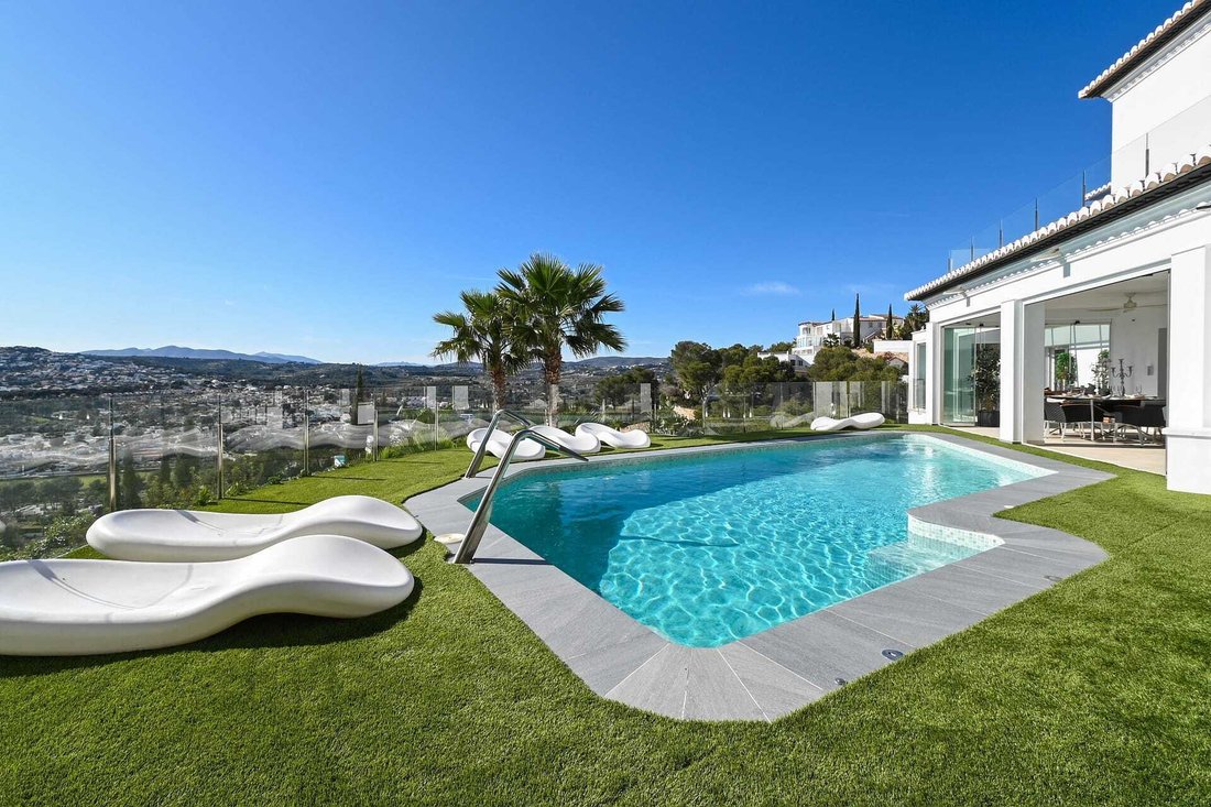 Villa in Moraira, Teulada, Valencian Community 4 - 18586429