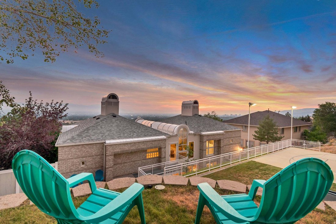 House in Salt Lake City, Utah, United States 4 - 18586480