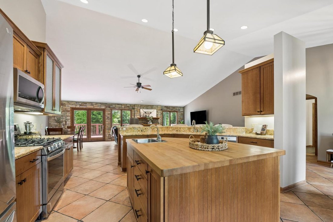 House in Spring Prairie, Wisconsin, United States 4 - 18586404