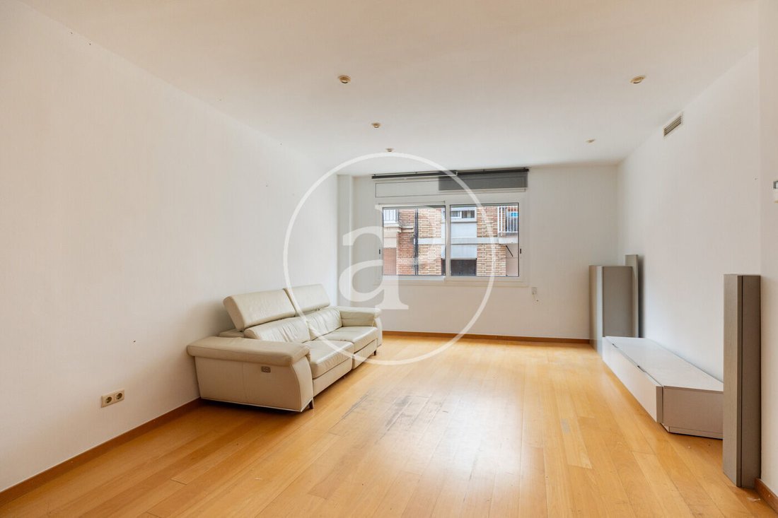 Apartment in Sarrià-Sant Gervasi, Barcelona, Spain 1 - 18586831