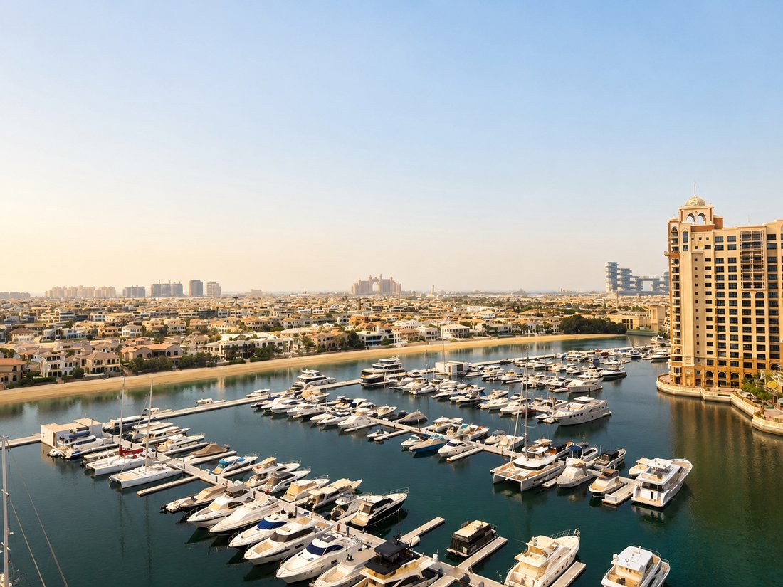 Apartment in Palm Jumeirah, Dubai, United Arab Emirates 2 - 18586399