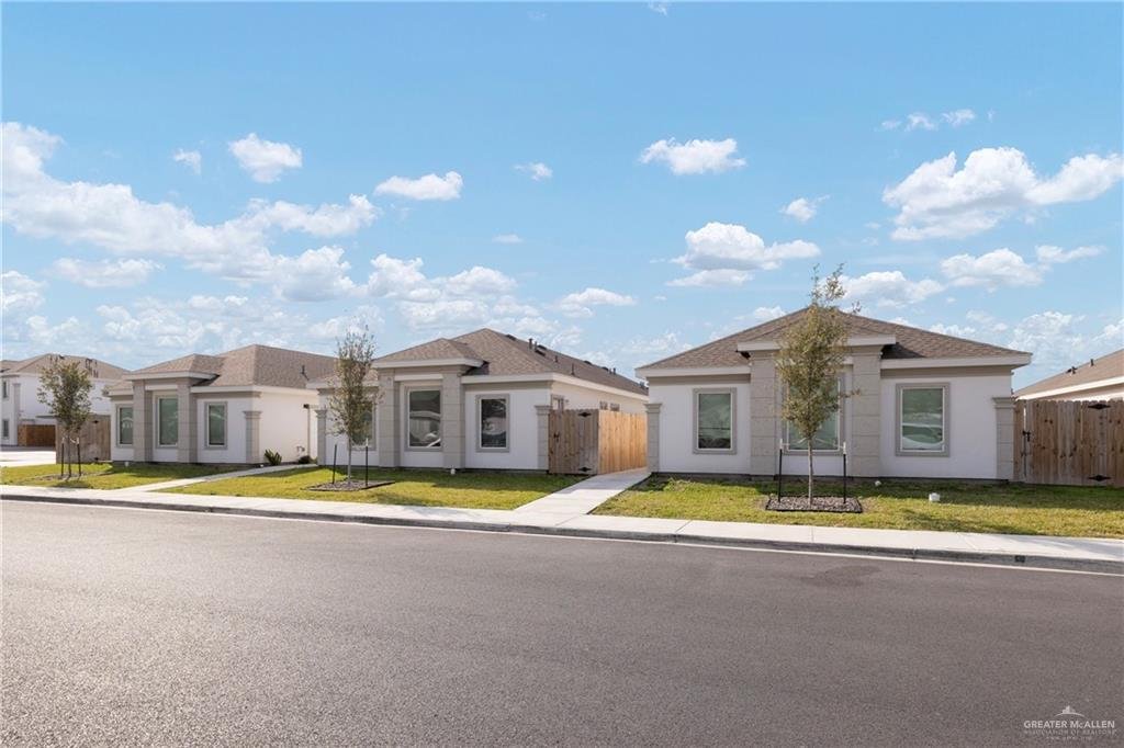 Edinburg, Texas, United States 1 - 18586403