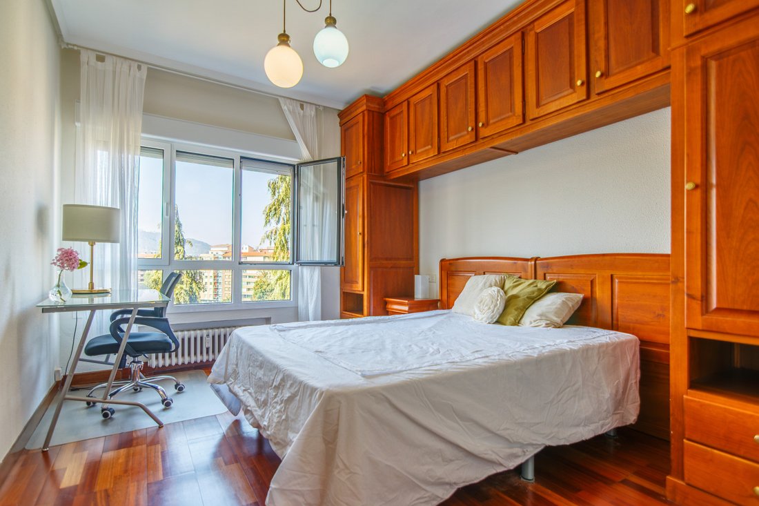 Apartment in El Cristo y Buenavista, Oviedo, Spain 4 - 18586537