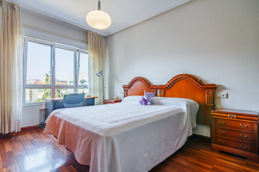 Apartment in El Cristo y Buenavista, Oviedo, Spain 5 - 18586537