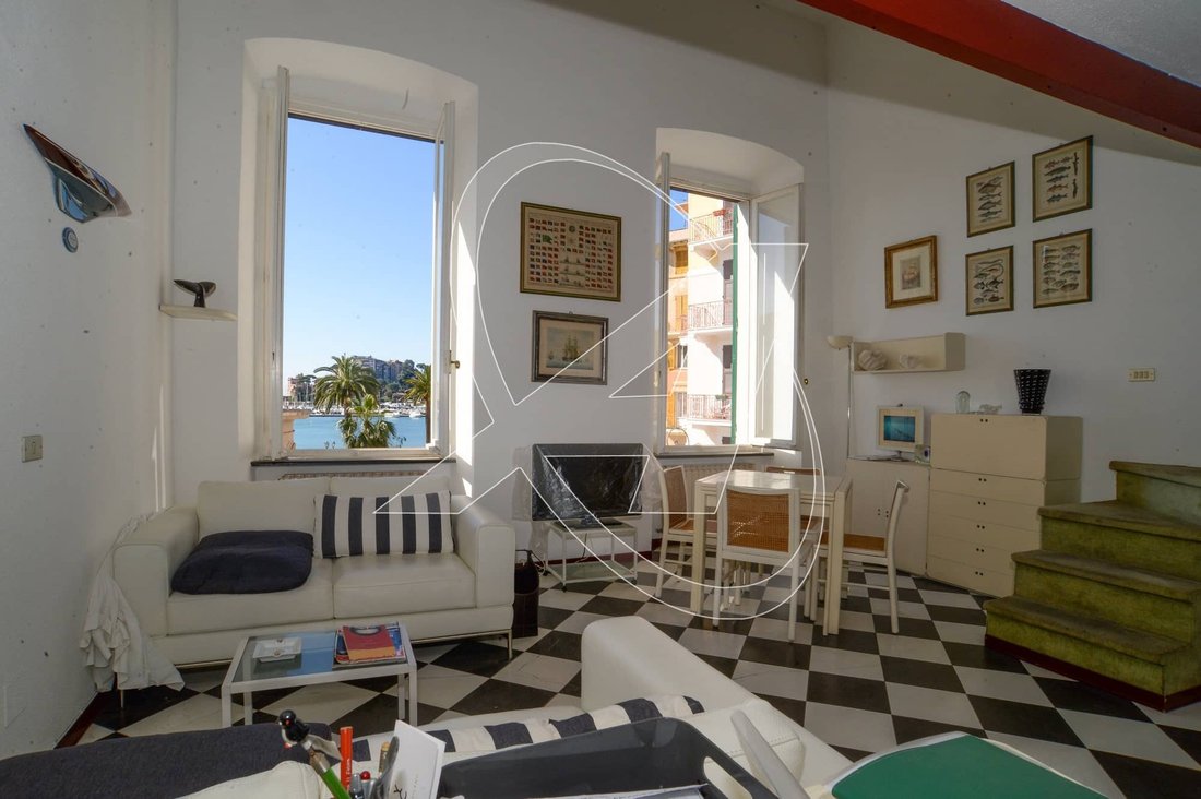 Apartment in Historic Center, Rapallo, Liguria 3 - 16575846