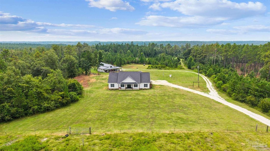 House in Century, Florida, United States 2 - 18586383