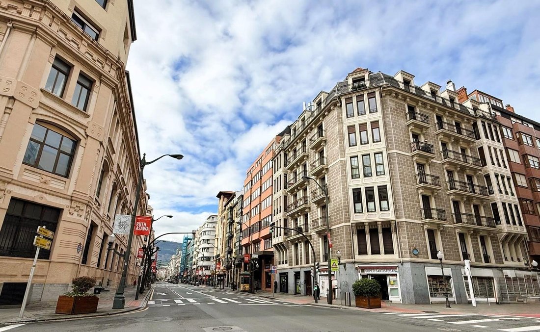 Wohnung in Abando, Bilbao, Spanien 1 - 18586550