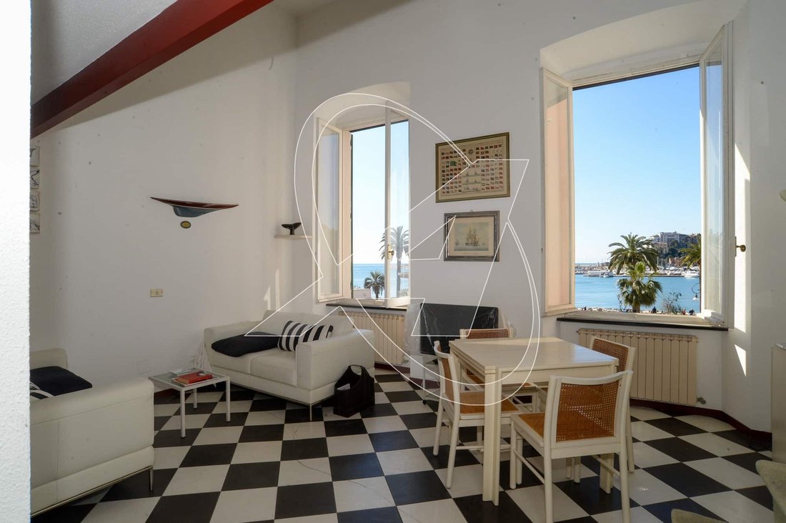 Apartment in Historic Center, Rapallo, Liguria 4 - 16575846