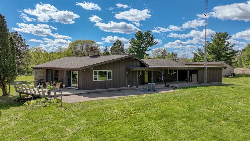 House in Menomonie, Wisconsin, United States 5 - 18586408