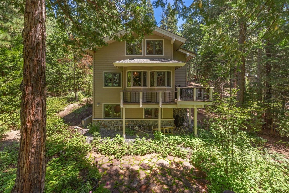 House in Tahoe City, California, United States 5 - 18586518