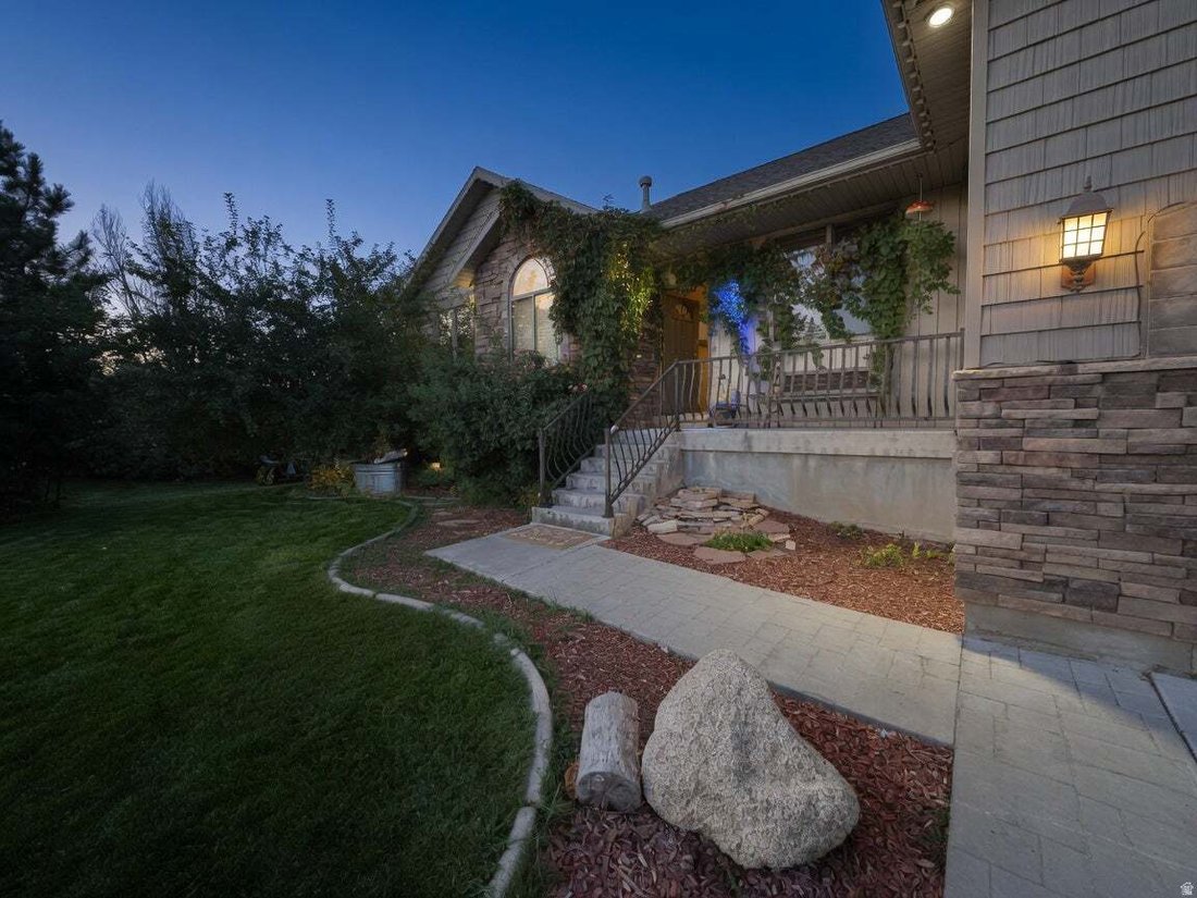 House in Lehi, Utah, United States 2 - 18586476