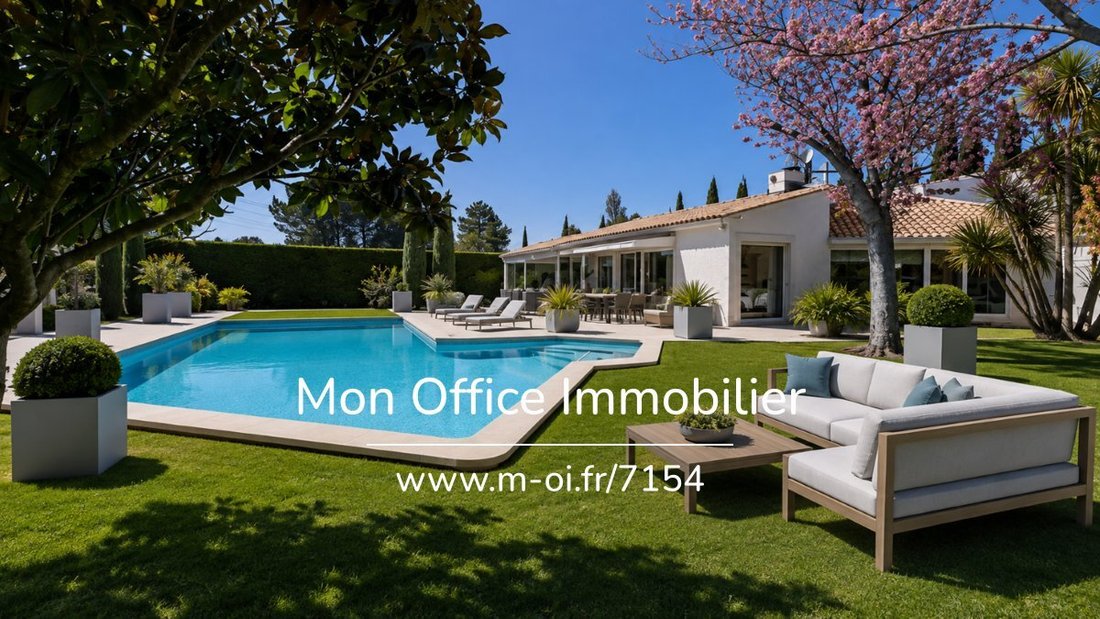 House in Bouc-Bel-Air, Provence-Alpes-Côte d'Azur, France 1 - 18583904