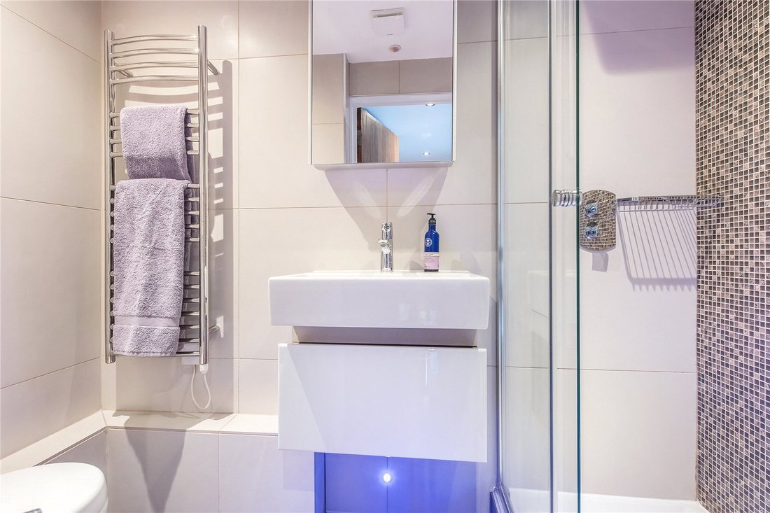 Apartment in Belgravia, Westminster, England 5 - 18586506